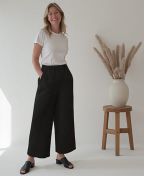 Pantalon à jambe large taille élastique en lin noir fait au Québec