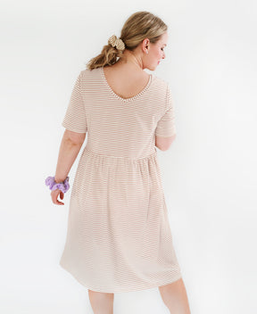 Robe Amande rayée en coton biologique faite au Québec