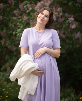 Robe lilas en coton biologique faite au Québec
