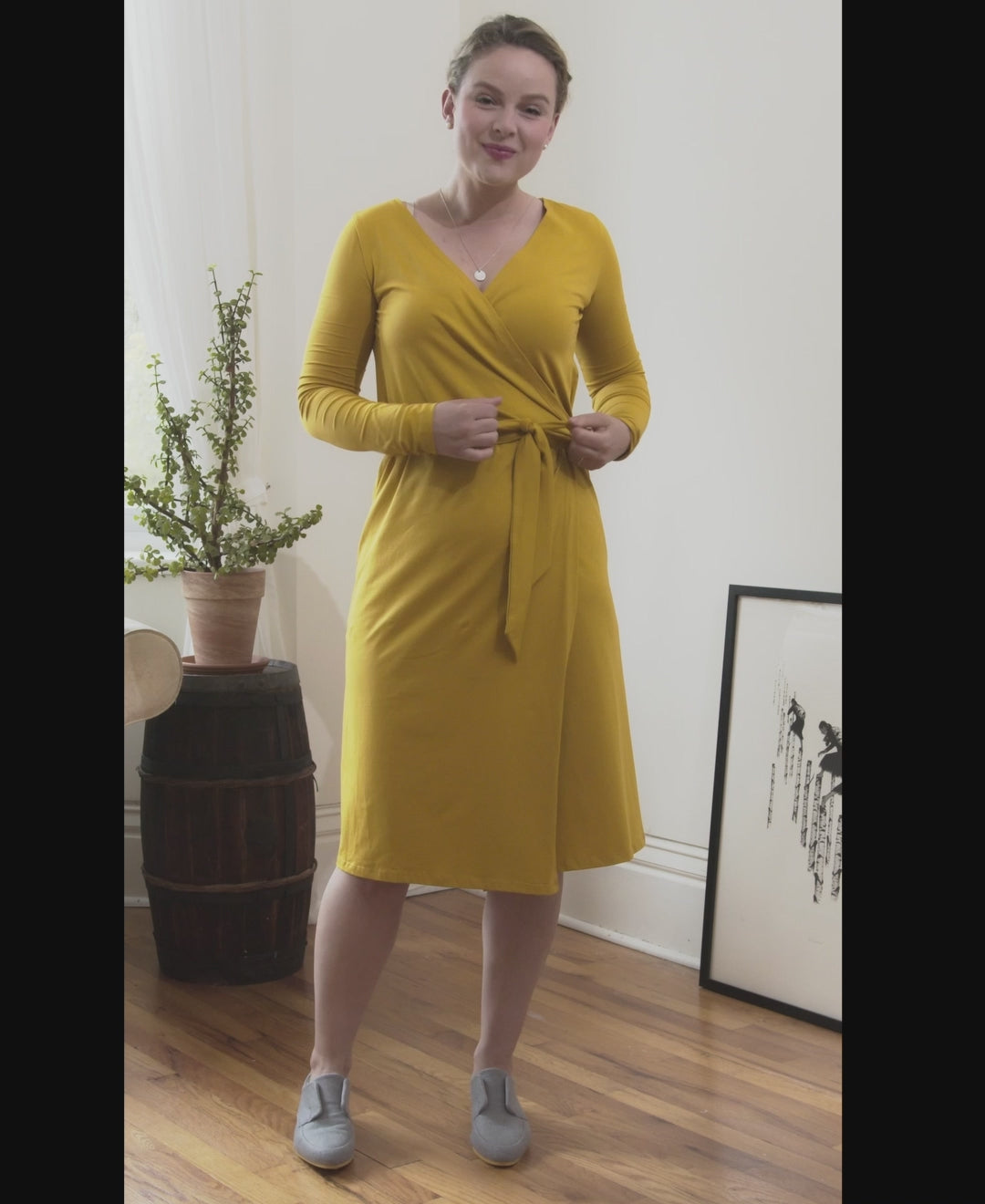 Robe portefeuille ajustable fabriquée au Québec en coton bio jaune