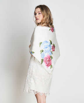 Avec défaut - La robe de dentelle en bouteilles recyclées *JUPON MANQUANT