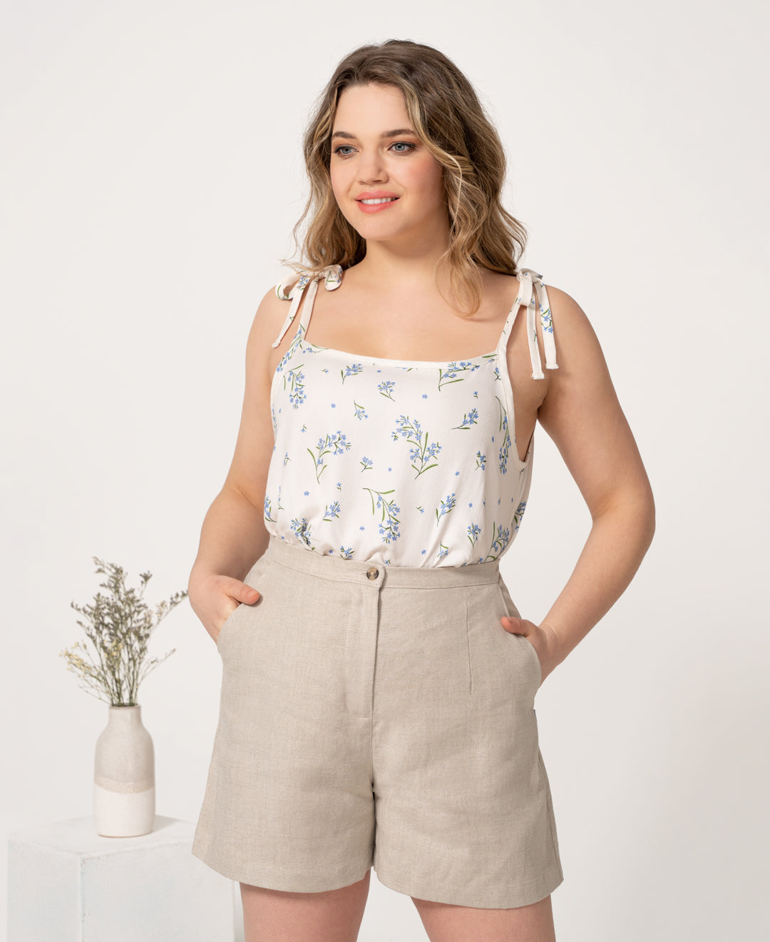 Shorts en lin beige fait au Québec